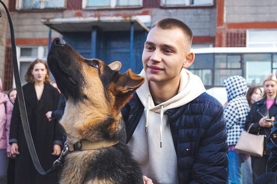 Студенты-юристы МАУ знакомились с работой полиции в Центре профессиональной подготовки УМВД