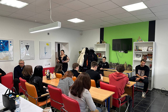 Открытый диалог с профессиональными спортсменами-студентами прошел в МАУ