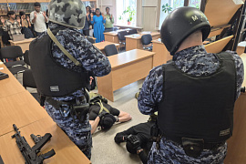 В МАУ отработали алгоритм действий при захвате заложников