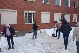 Институт креативных индустрий и предпринимательства МАУ — за чистоту!