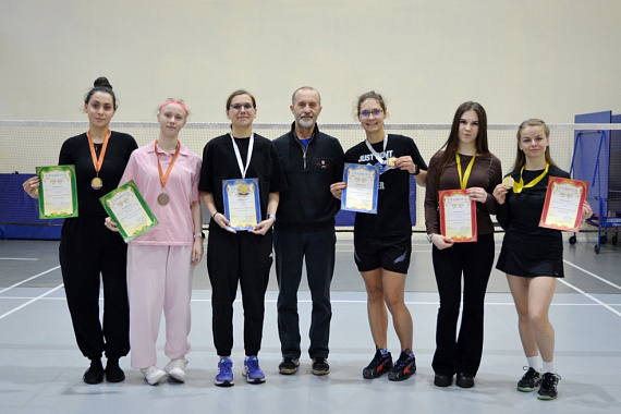 Чемпионат МАУ по бадминтону объединил студентов из России и Индии