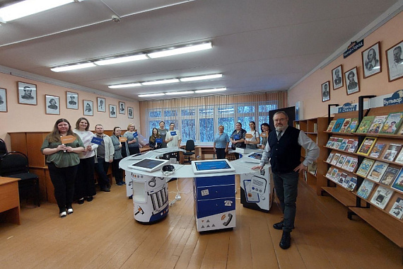 Образование против террора: мурманские педагоги оценили уникальную выставку Образование против террора: мурманские педагоги оценили уникальную выставку