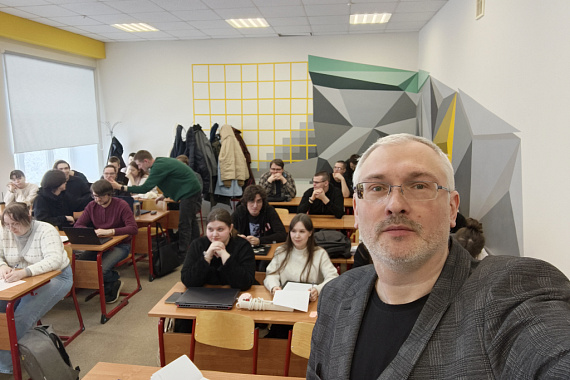 От гироскопа до методов машинного обучения: в МАУ прошла конференция &laquo;СИнТЕЗ-2026&raquo;
