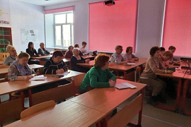 Актив и куратор СНО Юридического факультета «Искусство Закона» выступили с информацией о повышении финансовой грамотности для пожилых людей