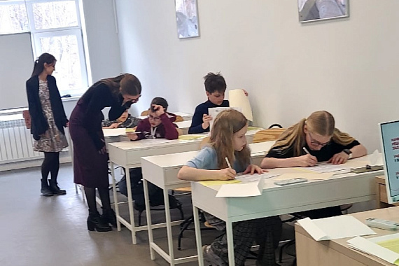 Студенты и преподаватели кафедры педагогики МАУ&nbsp;&mdash; в числе организаторов акции &laquo;Тотальный диктант&raquo;