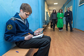 Замгубернатора Анна Головина оценила модернизацию ММРК имени Месяцева