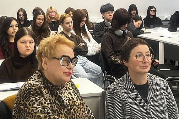 Преподаватели МАУ провели научно-популярную игру для студентов мурманского колледжа