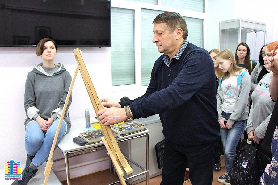 Открытие выставки Анатолия Александровича Сергиенко