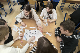 Студенты МАУ провели для мурманских гимназистов интерактивную игру &laquo;Построй город&raquo;