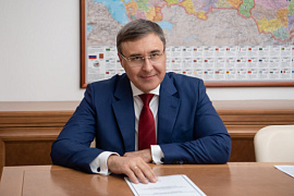 Глава Минобрнауки Валерий Фальков поздравил студентов и преподавателей с началом учебного года